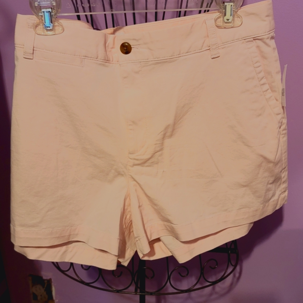 Gap Chino shorts